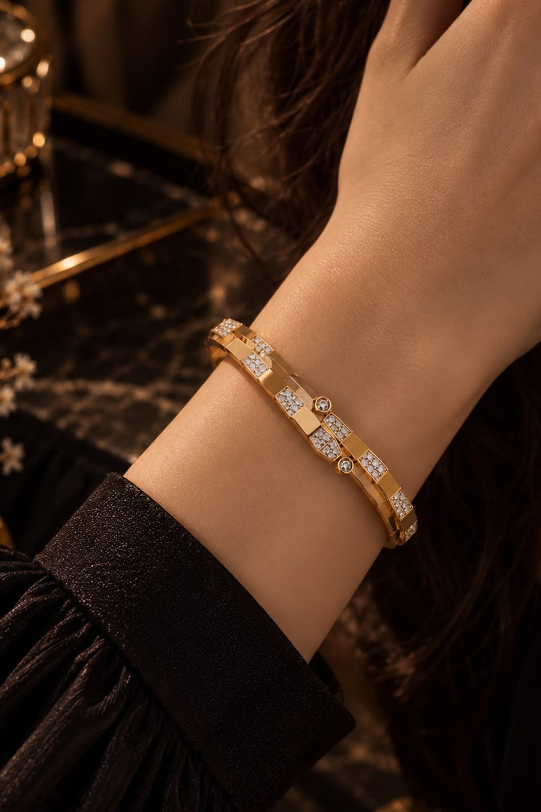 Link Crystal Bangle - Gold