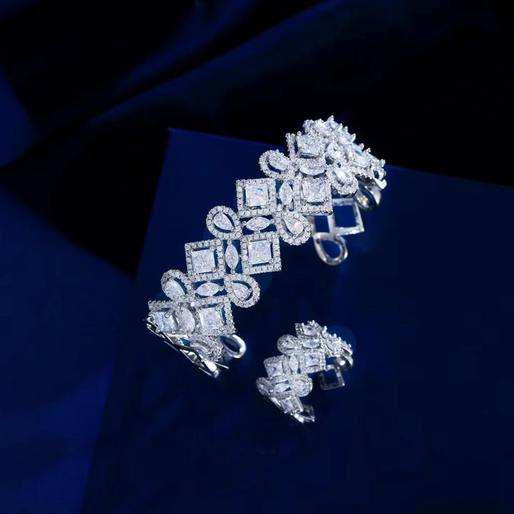 T0189 Silver Ring