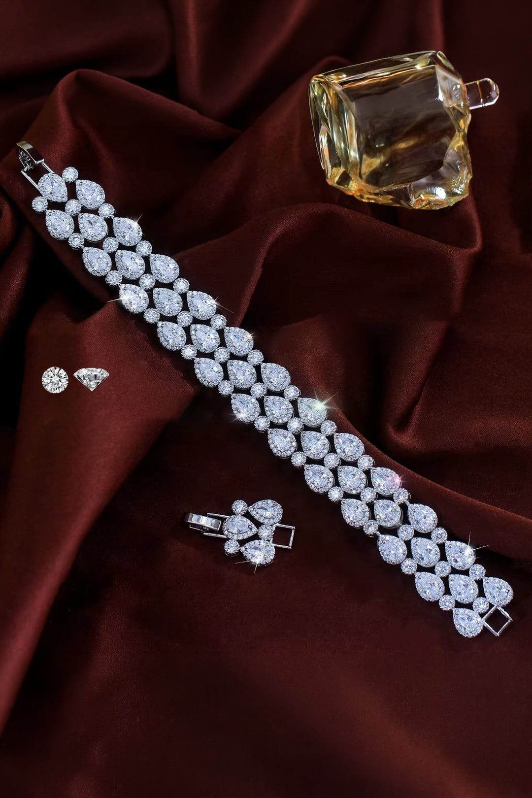 S0314 White Bracelet