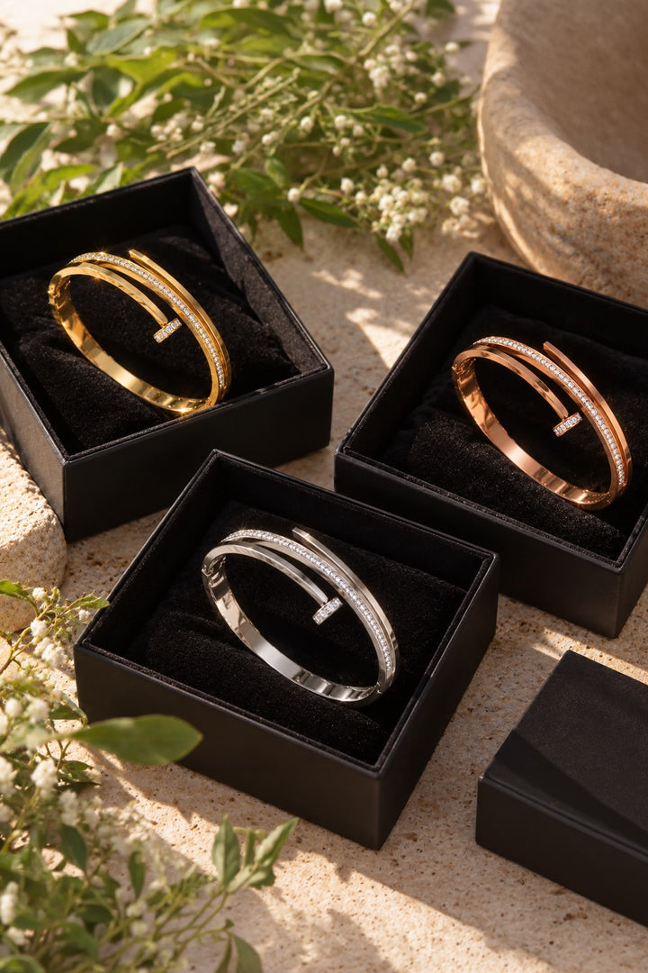 Nail-Bangle - Gold