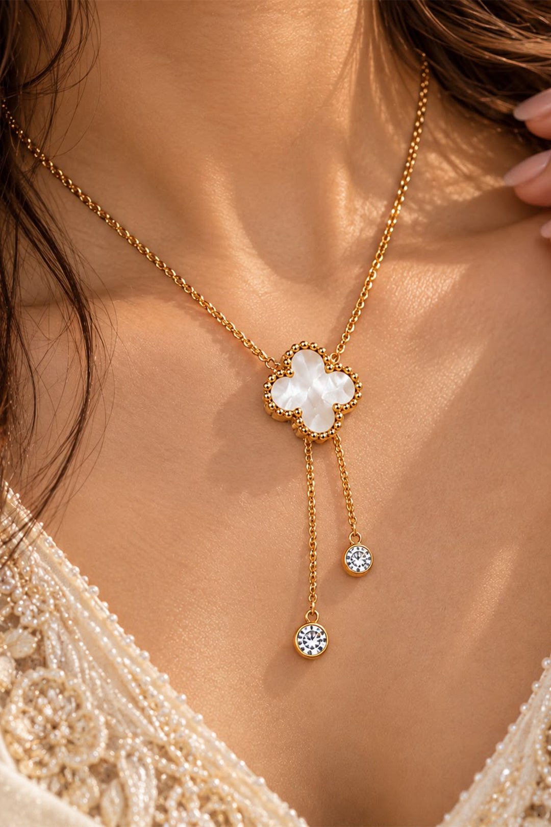 Clove Pendant