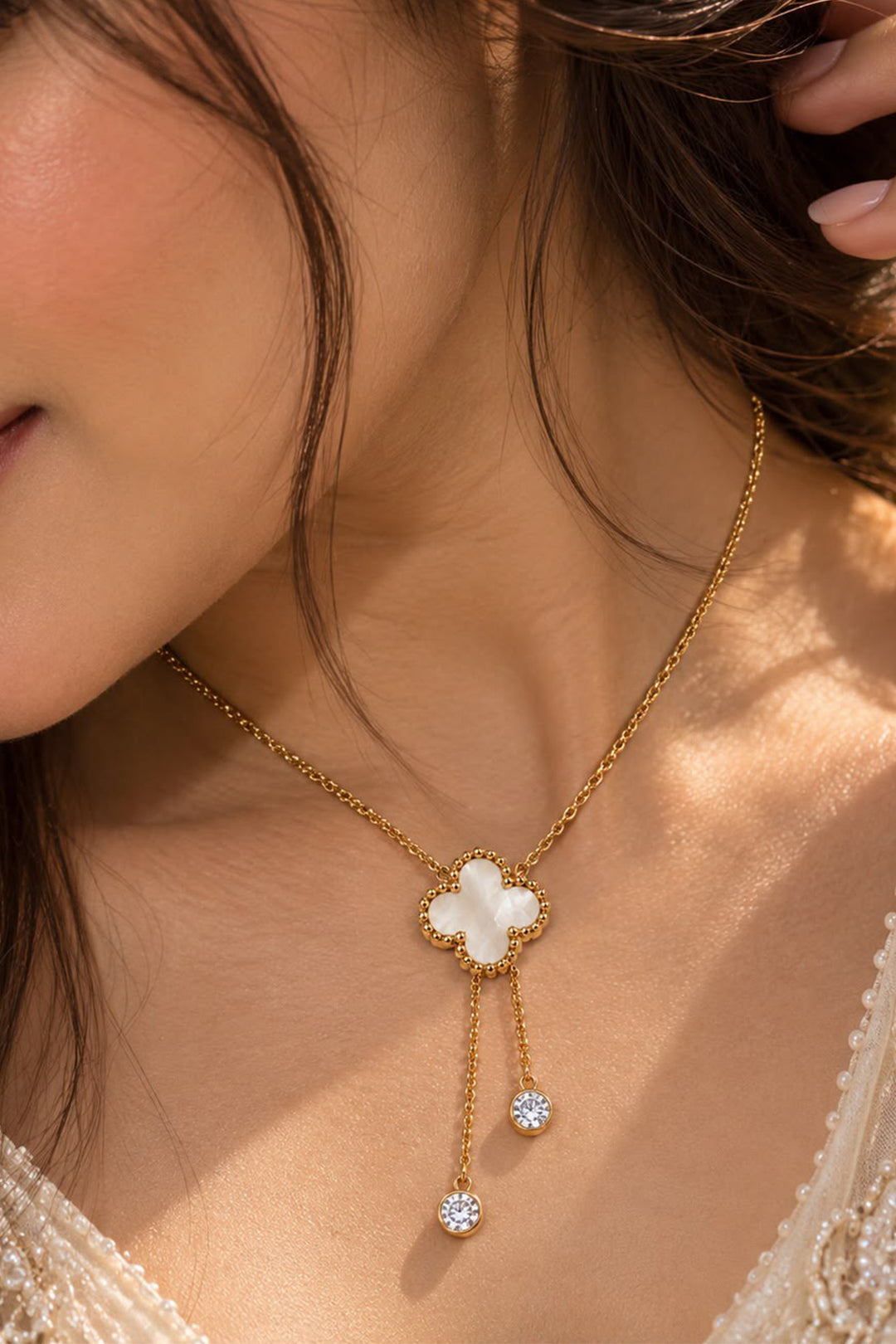 Clove Pendant