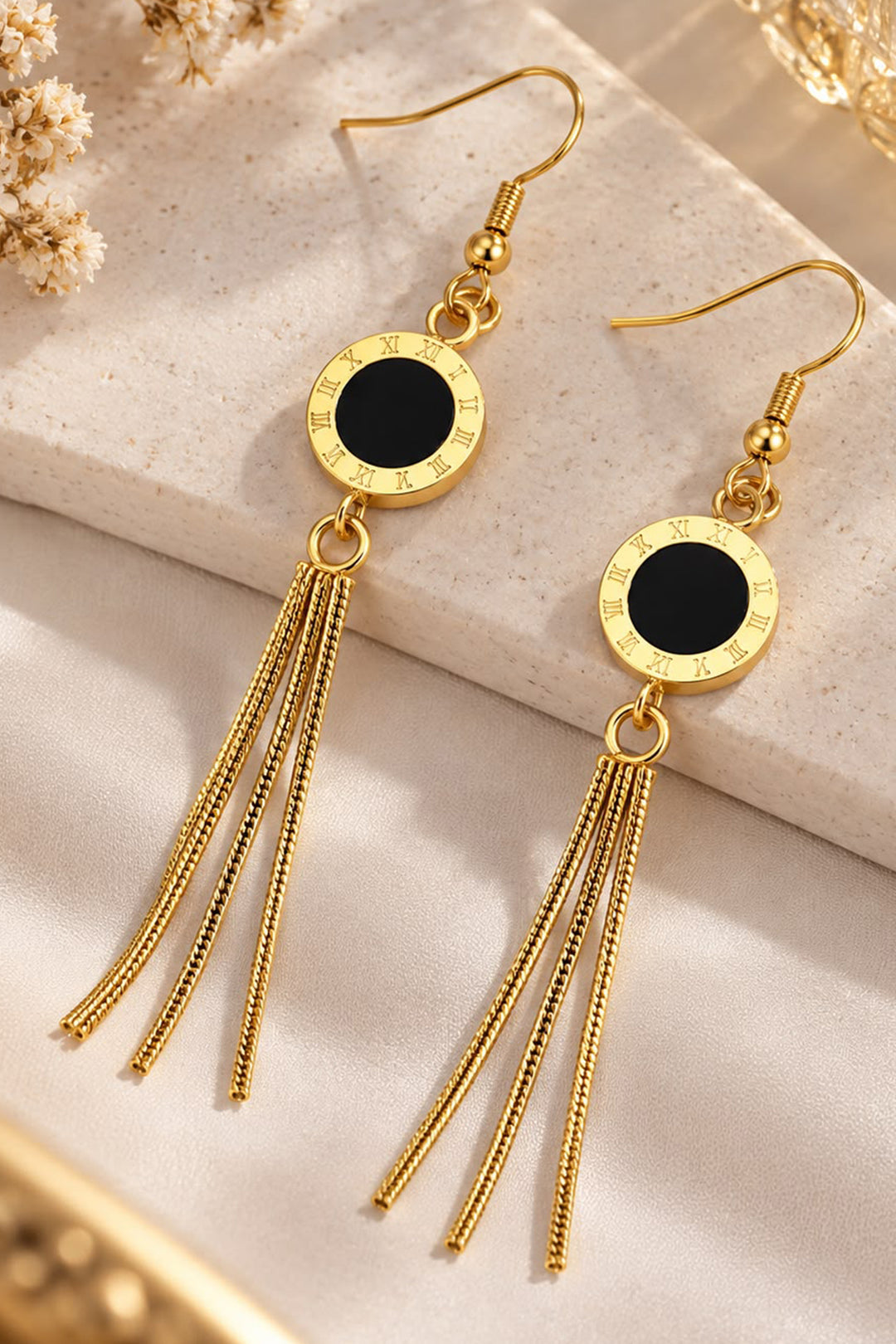 Black gold hanging Earrings