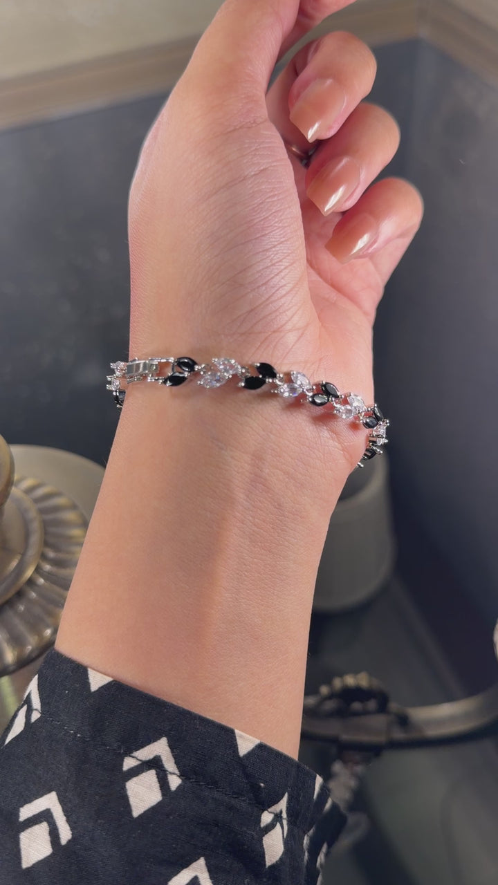 S0003 Bracelet