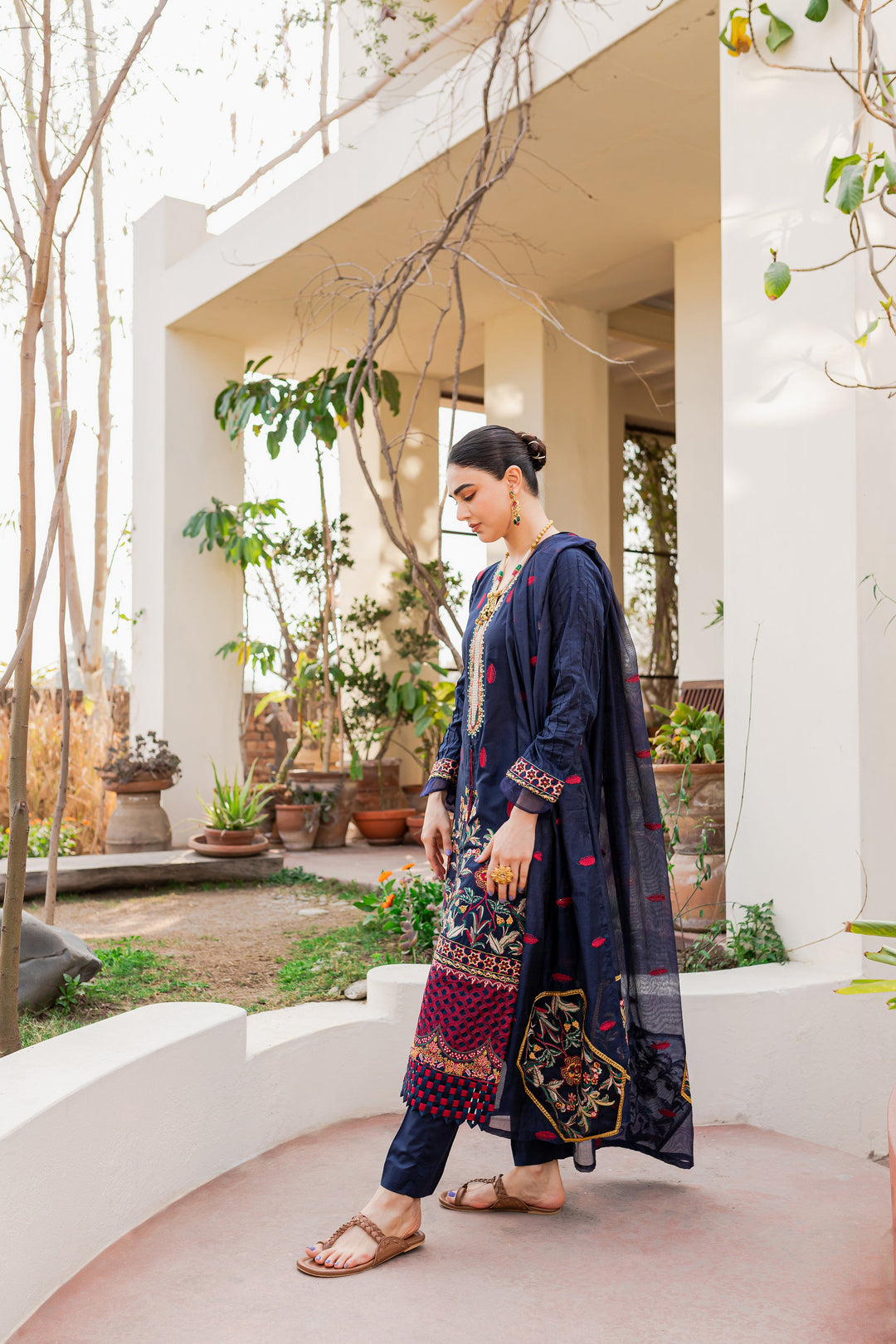 Jardin Blue - Premium  from Naayas Official - Just Rs.6374.15! Shop now at Naayas Official