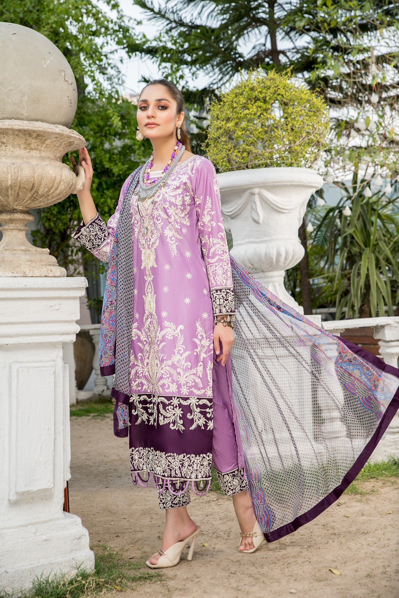 best sellers | Bale lilac -  front - Premium Dresses from Nerra Lawn '22 - Just Rs.4399.20! Shop now at Naayas Official